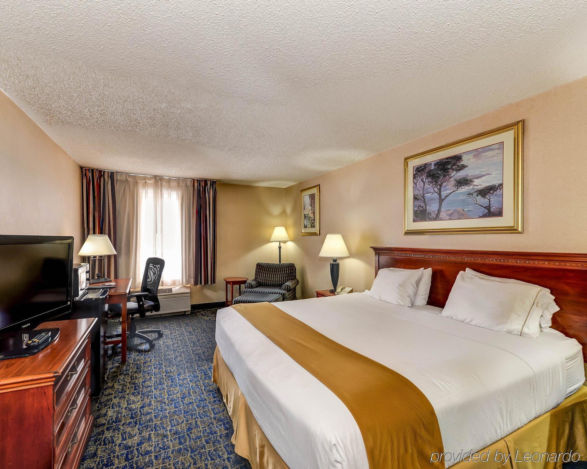 Quality Inn Spring Mills - Martinsburg North Bagian luar foto