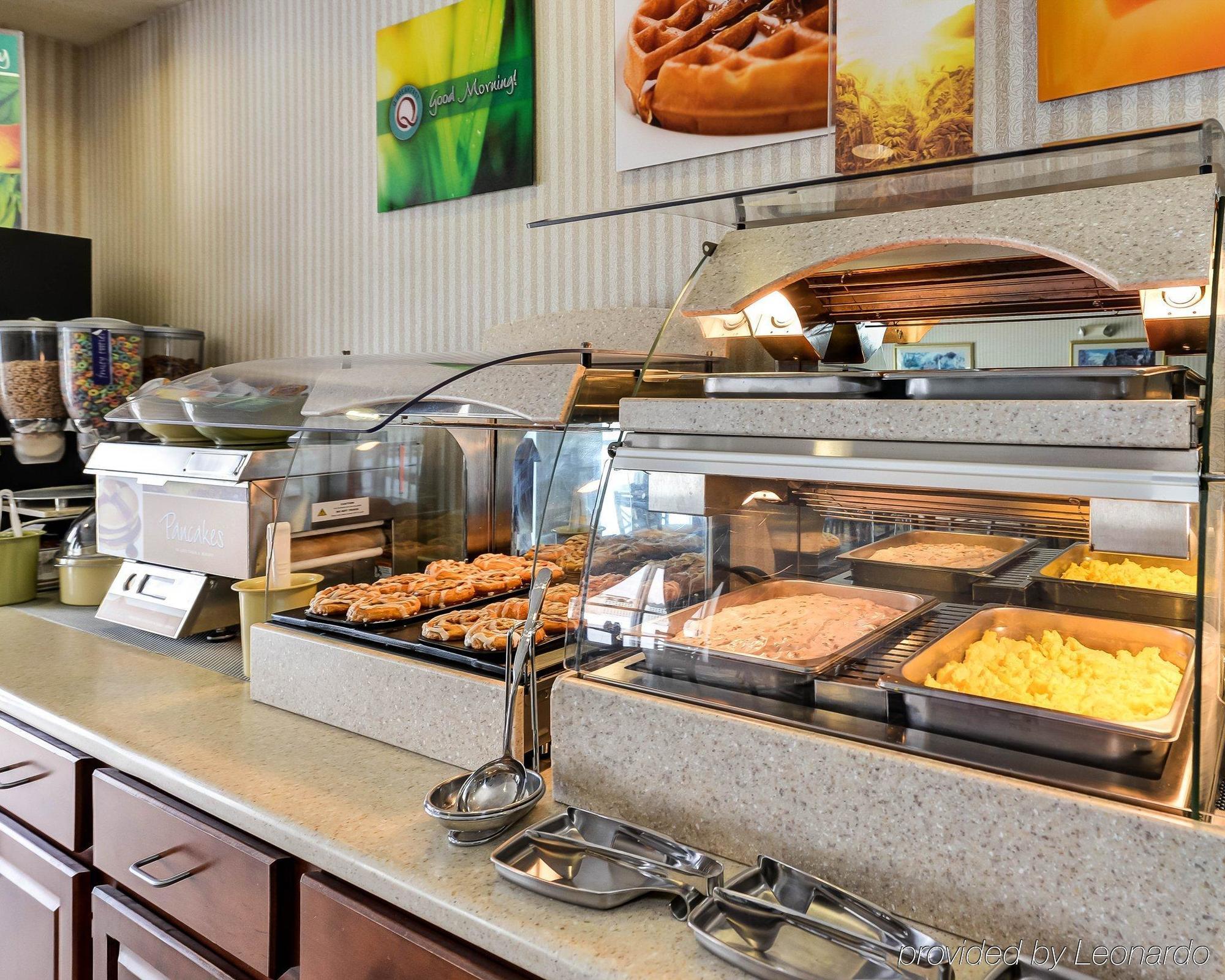 Quality Inn Spring Mills - Martinsburg North Bagian luar foto