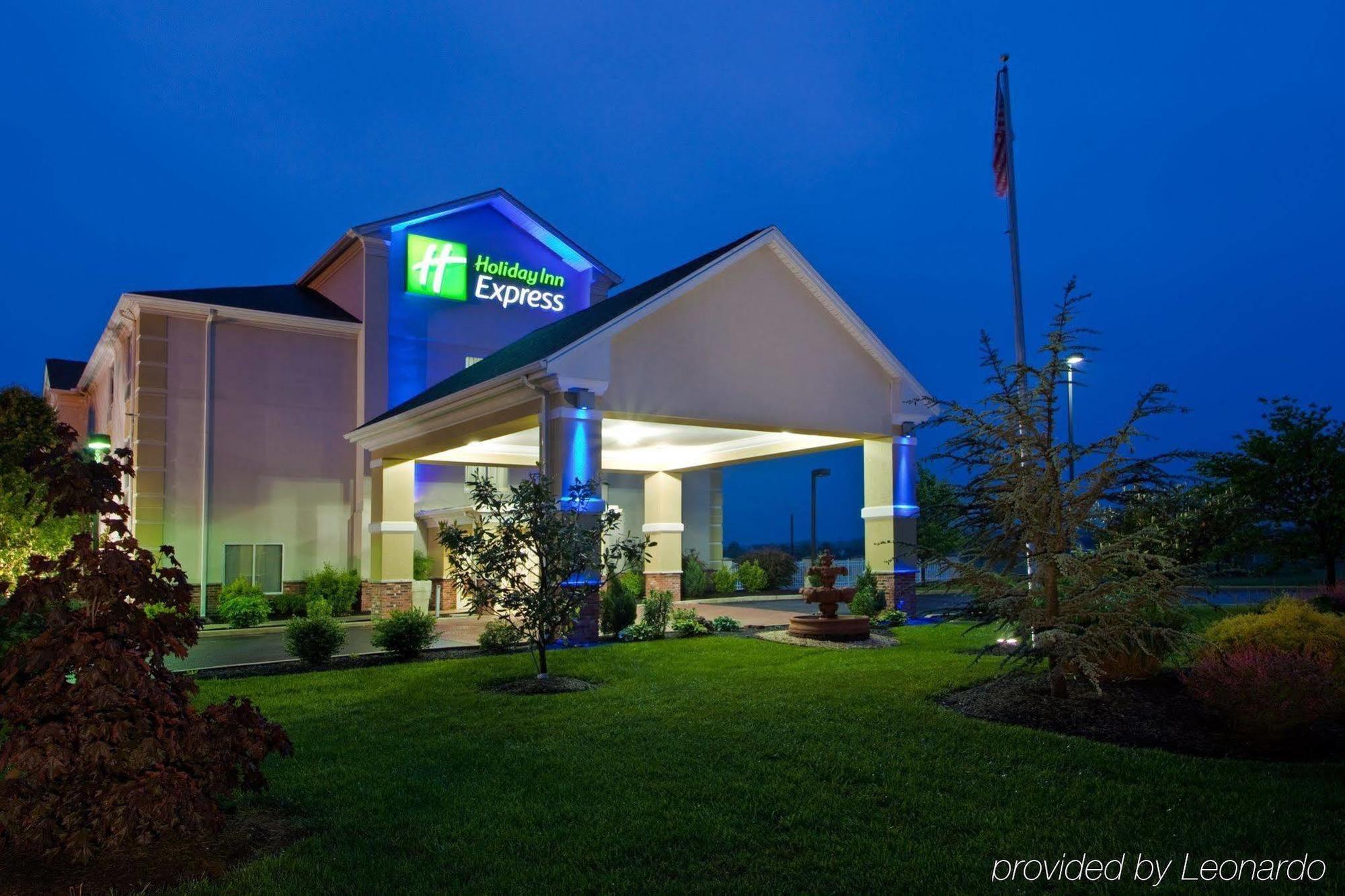 Quality Inn Spring Mills - Martinsburg North Bagian luar foto