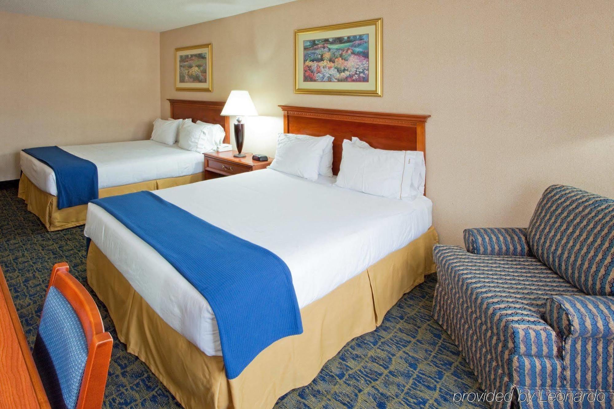 Quality Inn Spring Mills - Martinsburg North Bagian luar foto